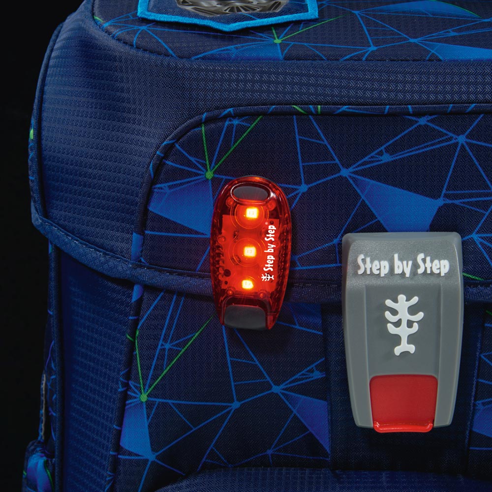 Step by Step LED Sicherheitsklemmleuchte rot leuchtend für Schulranzen und Rücksäcke